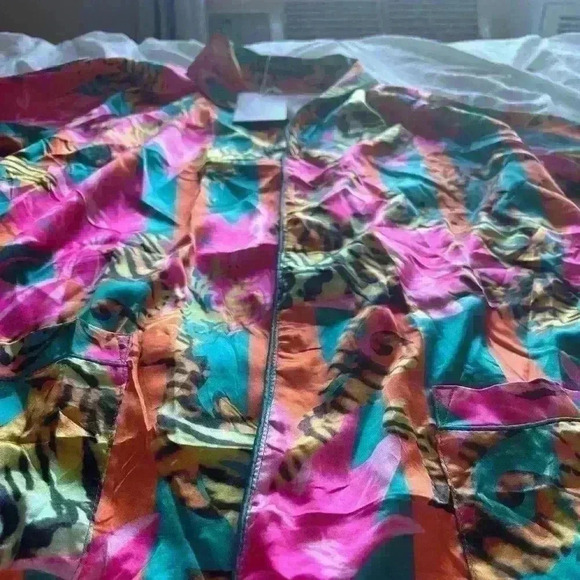 Silk Kimono Pajama Blouse Beach Coverup NEW Satin Animal Print Ibiza NWT - Picture 6 of 9